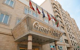 Grand Hotel